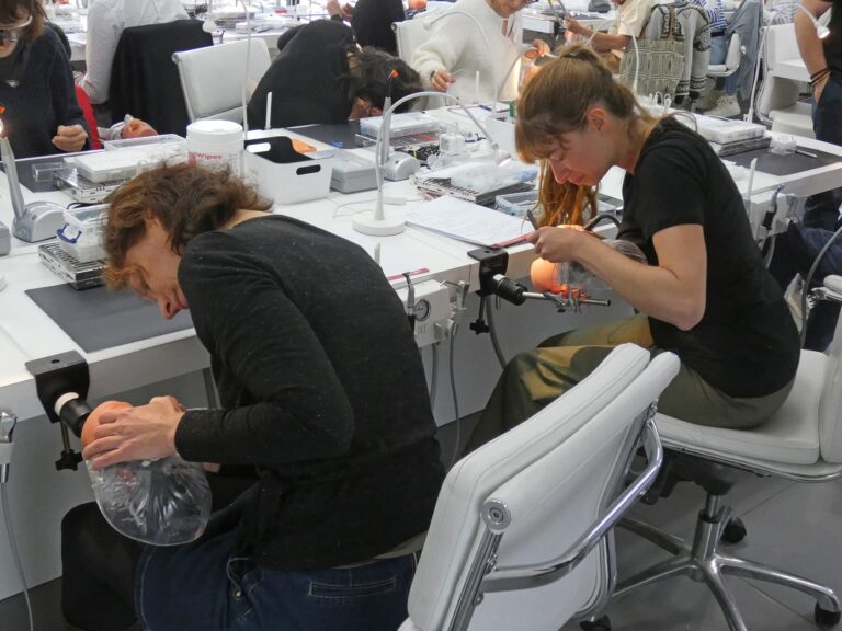 formation dentaire cantilevers antérieurs collés