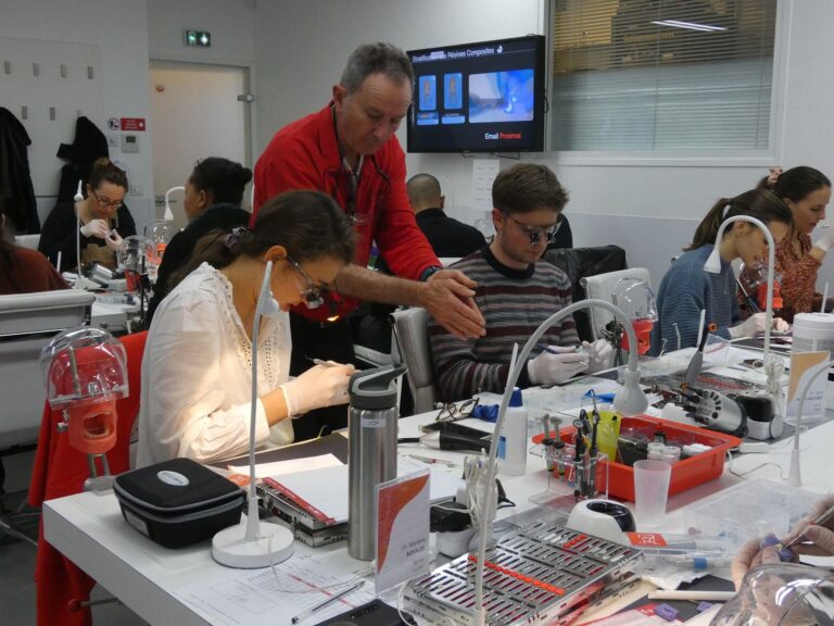 formation dentaire TP travaux pratiques esthétique aix en provence facettes